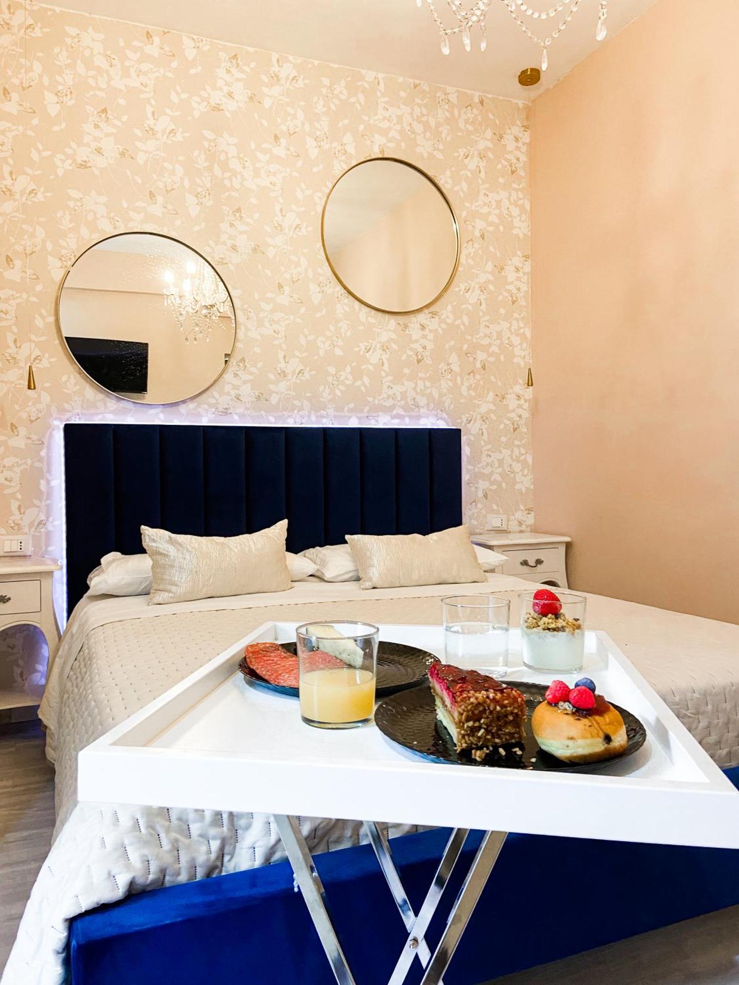 Casa Rosmini Rooms, Dolomia Best Home Trento Bagian luar foto