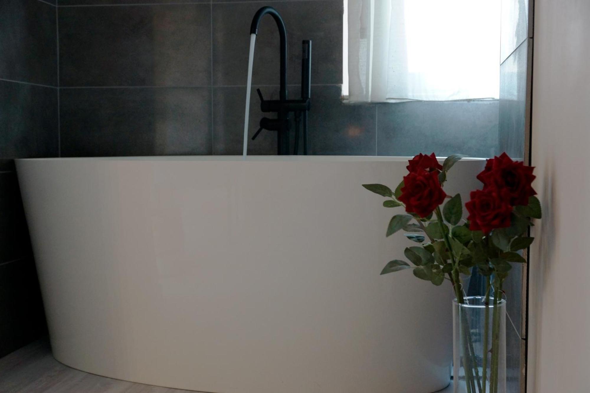 Casa Rosmini Rooms, Dolomia Best Home Trento Bagian luar foto