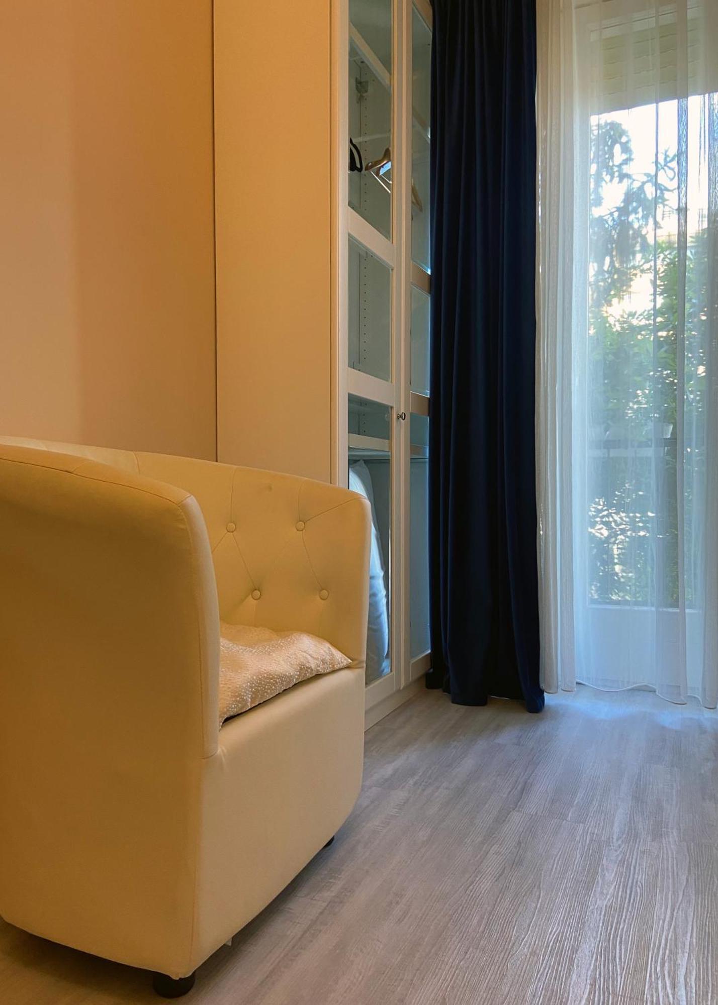 Casa Rosmini Rooms, Dolomia Best Home Trento Bagian luar foto